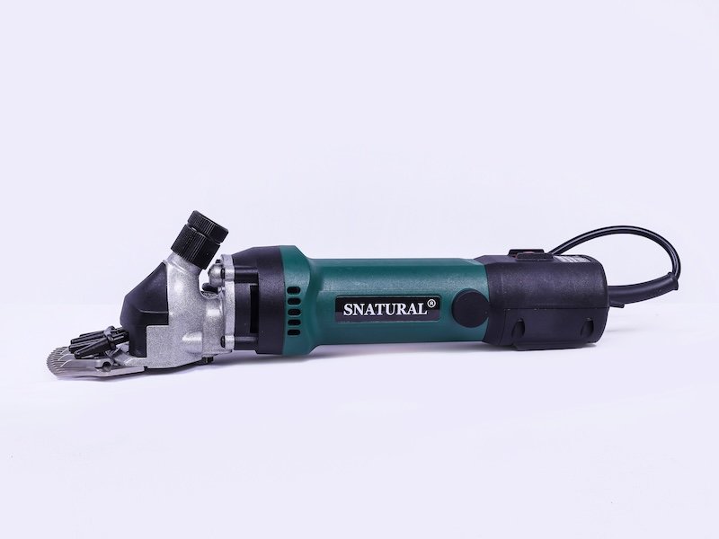 Snatural® Heavy Duty Electric Sheep Clipper 1600W – Professional Livestock Shearing Machine for Sheep, Goats & Alpacas (Green) - Image 3