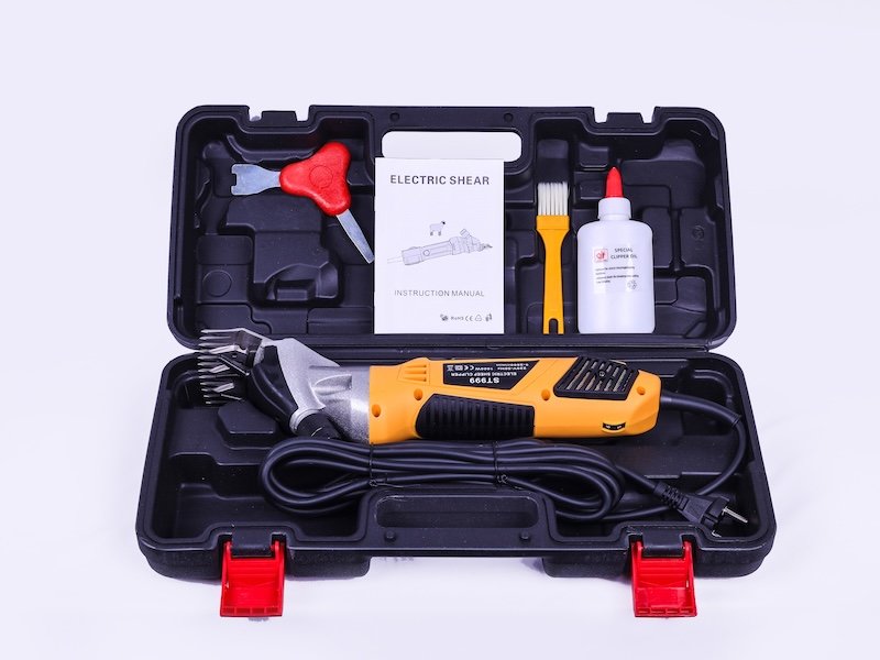 Snatural® ST999 Heavy Duty Electric Sheep Clipper – 1600W-Professional Livestock Shearing Machine for Sheep, Goats & Alpacas (Yellow) - Image 2